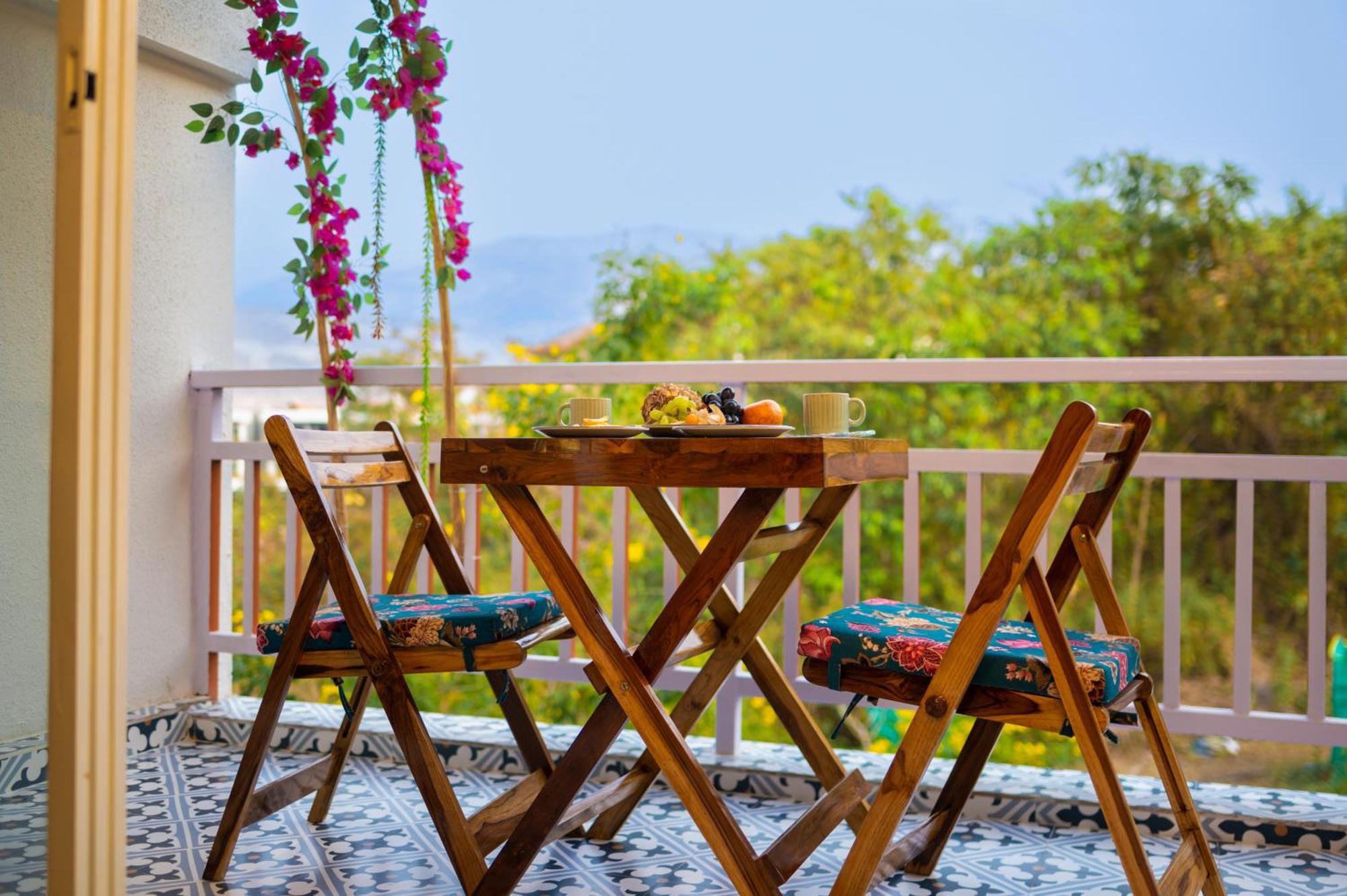 La Mira Casa Karjat Villa Exteriör bild